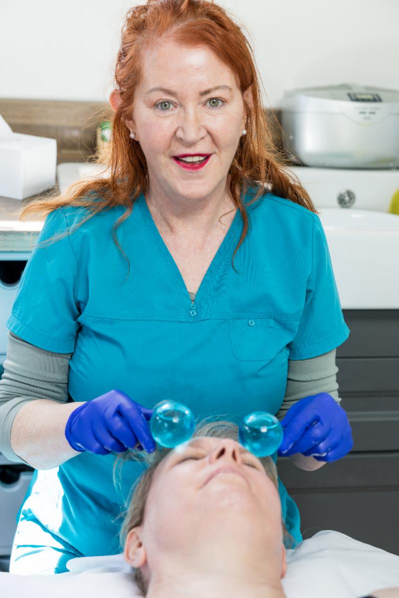 Brand photography Shamrock-8 facials treatment expert Ann